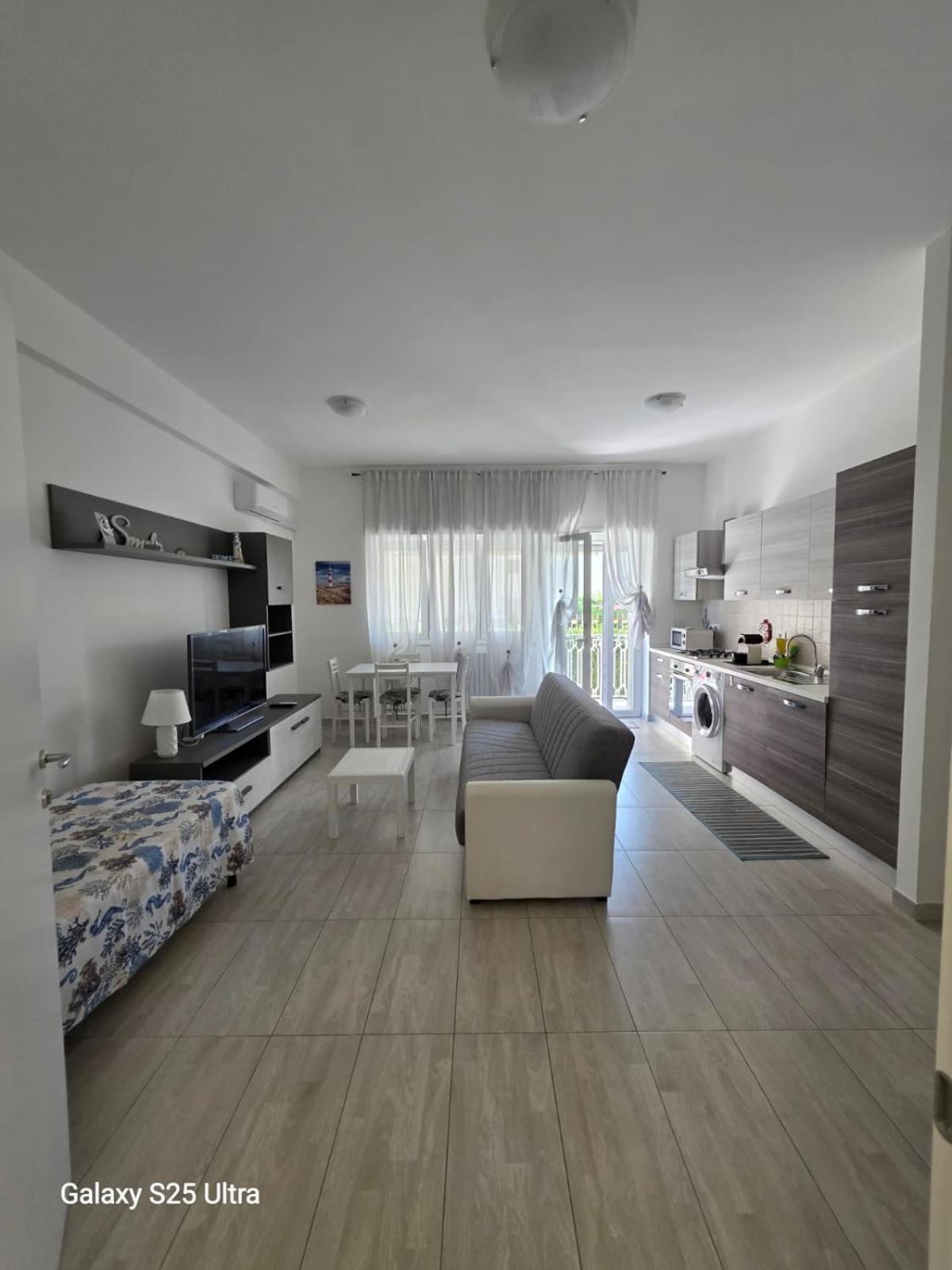 Calliope Terracina Ngoại thất bức ảnh